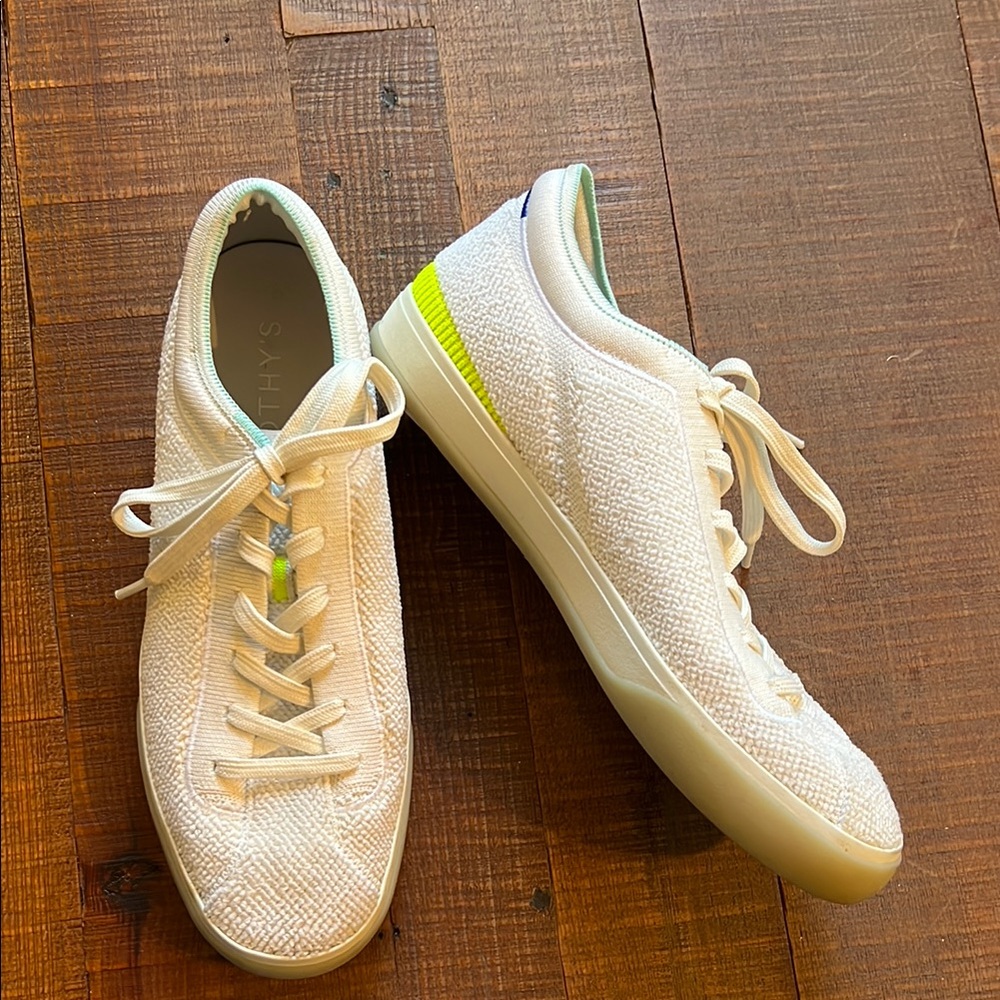 Retired Rothy’s Sneaker